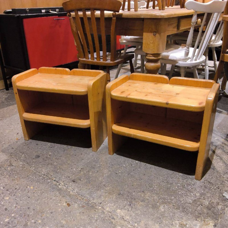 PAIRE DE CHEVET EN PIN  ANNÉES 70 SCANDINAVE