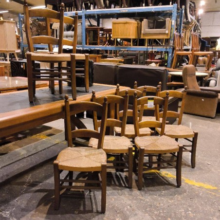 LOT DE 8 CHAISES RUSTIQUE