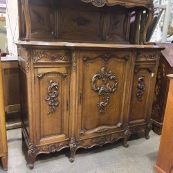VAISSELIER STYLE LOUIS XV