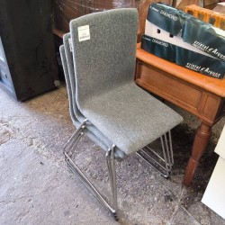 CHAISE TISSU GRIS À L\'UNITÉ