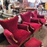 FAUTEUIL EN VELOUR ROUGE 