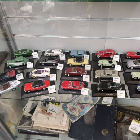 VOITURE PORSCHE MINIATURE