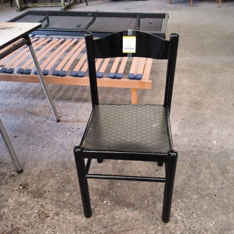 CHAISE 