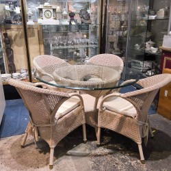 TABLE RONDE VERRE ET LOOM + 4 FAUTEUILS