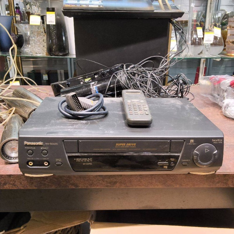 LECTEUR VHS PANASONIC