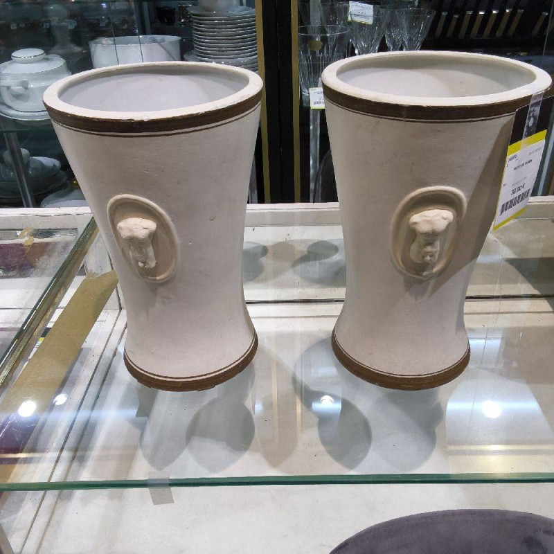 PAIRE DE VASES 