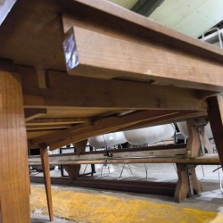 TABLE VINTAGE PALISSANDRE EN L ETAT