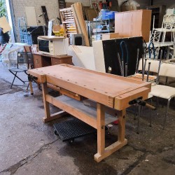 ETABLI EN BOIS