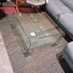TABLE BASSE DESIGN EN VERRE