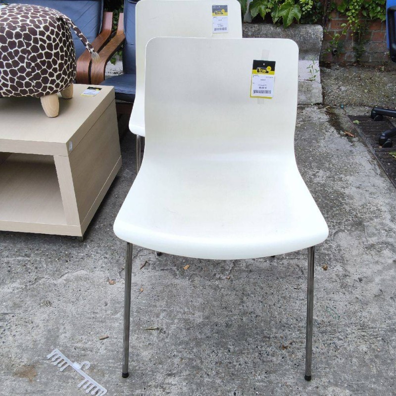 CHAISE