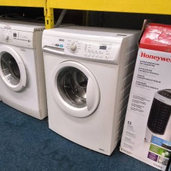 MACHINE A LAVER ZANUSSI
