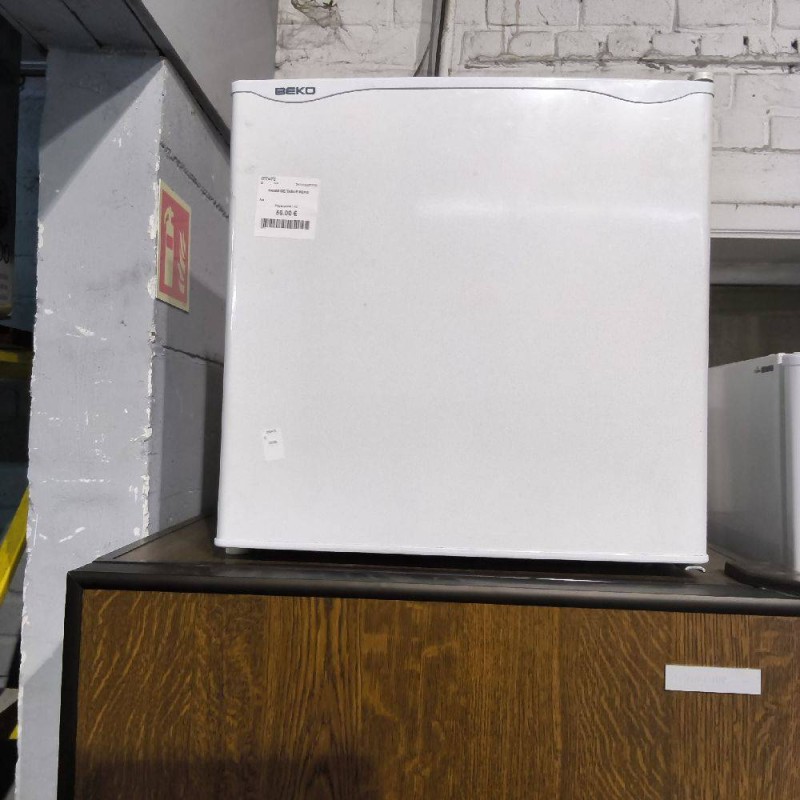 FRIGO DE TABLE BEKO