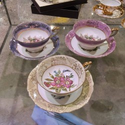 TASSE A THÉ DE COLLECTION