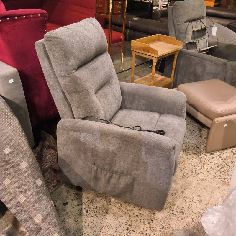 FAUTEUIL RELAX ELECTRIQUE SIEGE EJECTABLE CHATEAU D\'AX PRIX NEUF 990EUR
